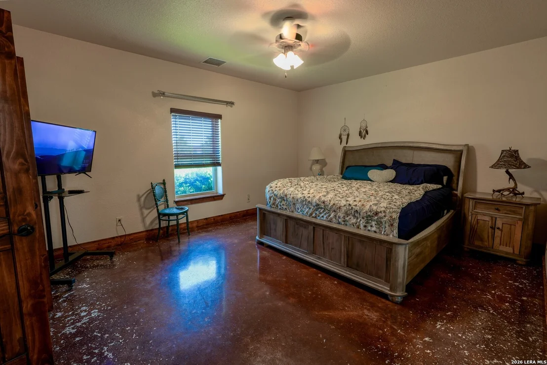 Photo of 331 County Road 423