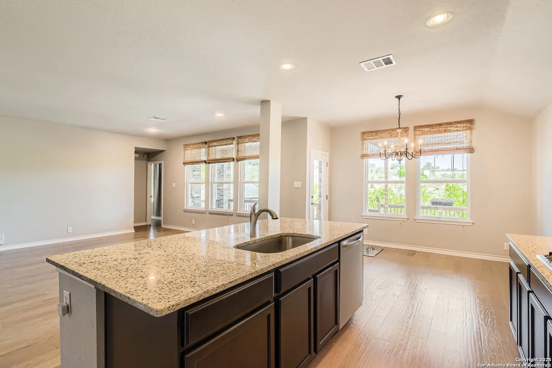 Photo of 2734 Sueno Point