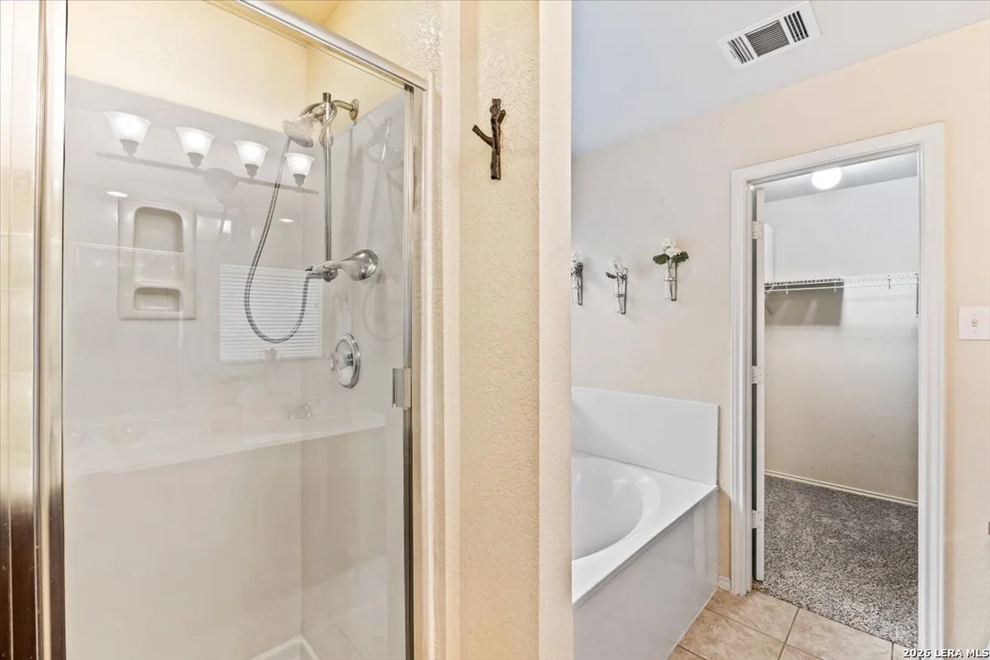 Photo of 26603 Redstone Hill