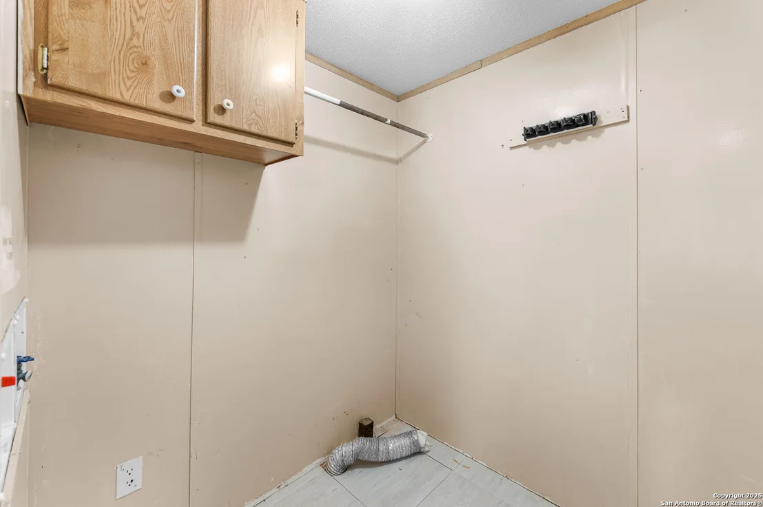Photo of 23103 Grand Spg
