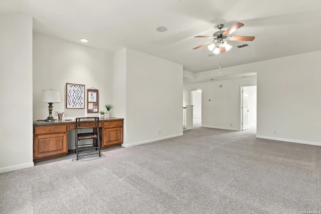 Photo of 18619 Rogers Pl
