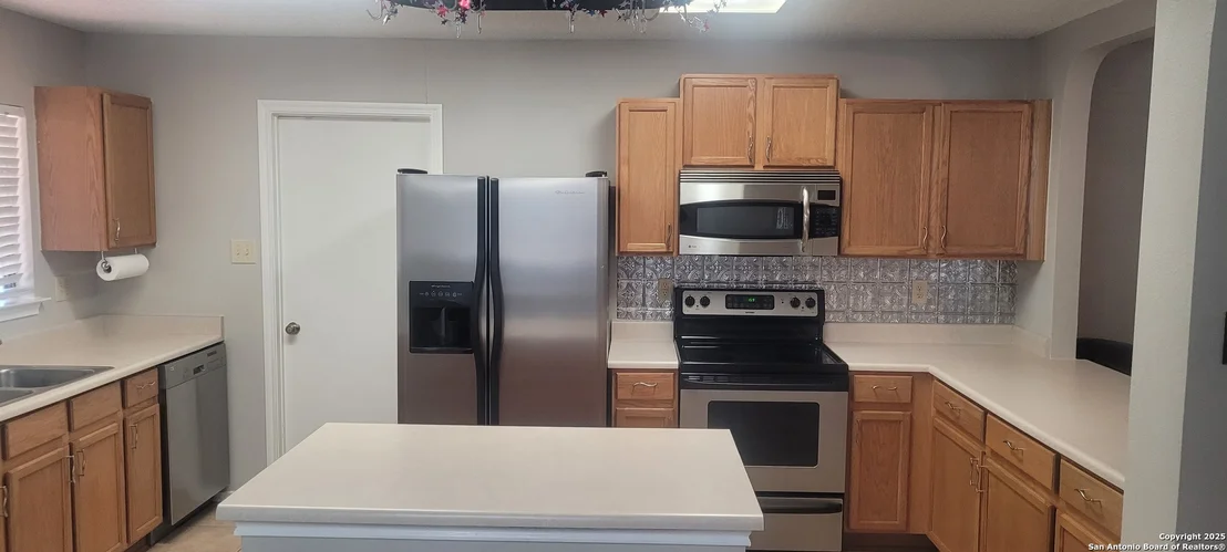 Photo of 7006 Raintree