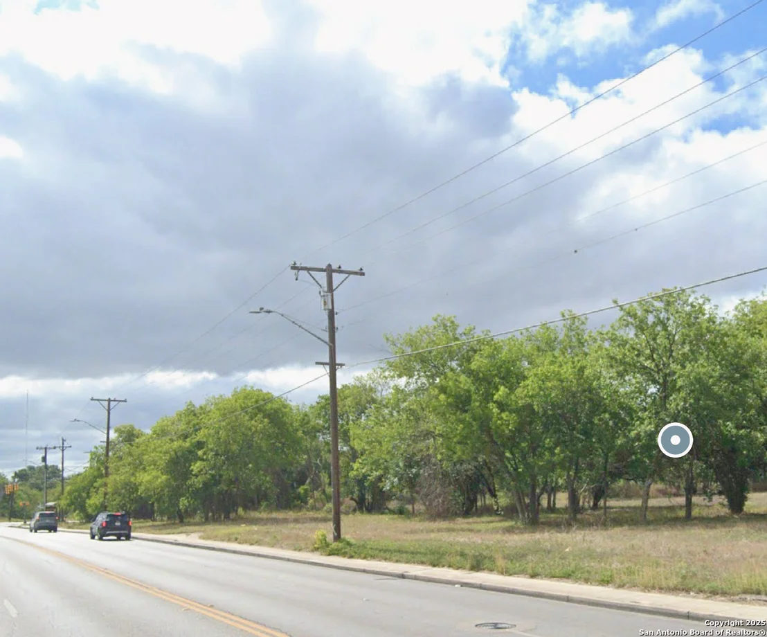 Photo of 3602 Eisenhauer