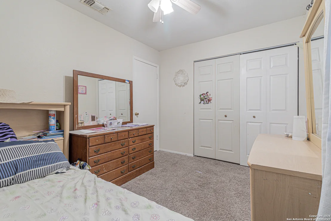 Photo of 5842 Cliff Walk
