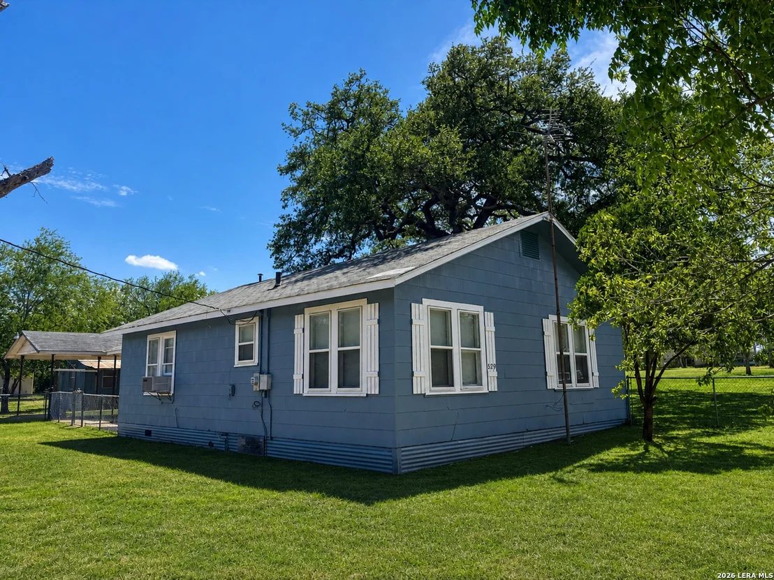 Photo of 529 Avenue E