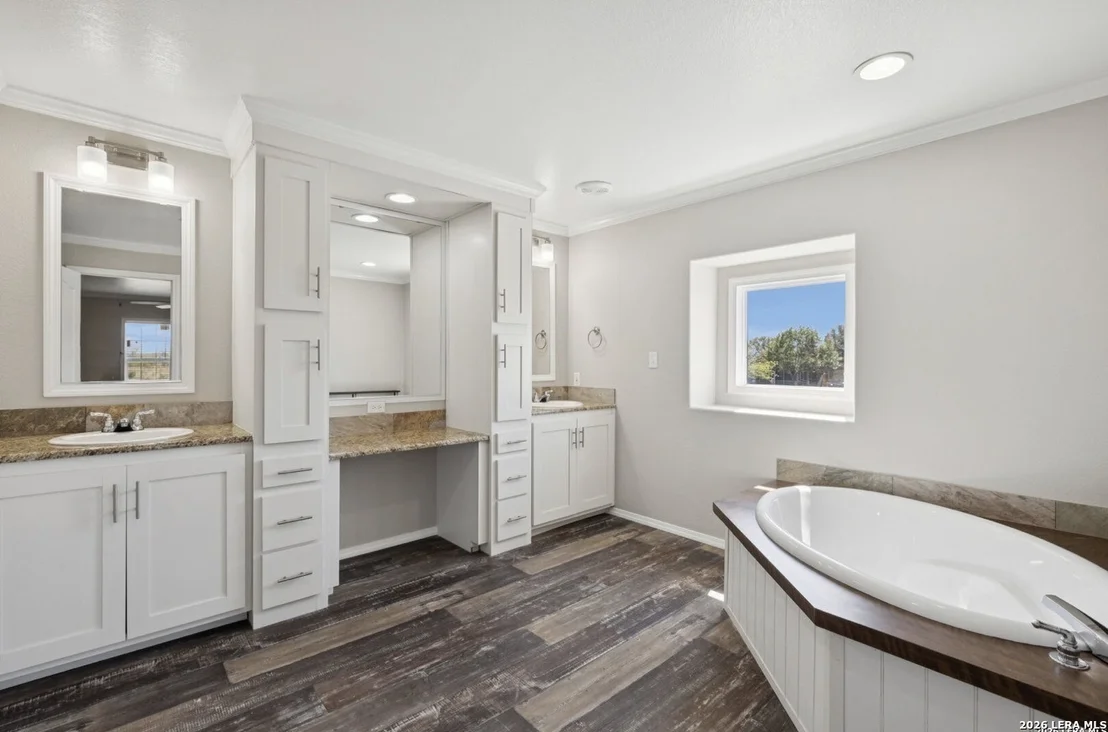 Photo of 12652 Bernhardt
