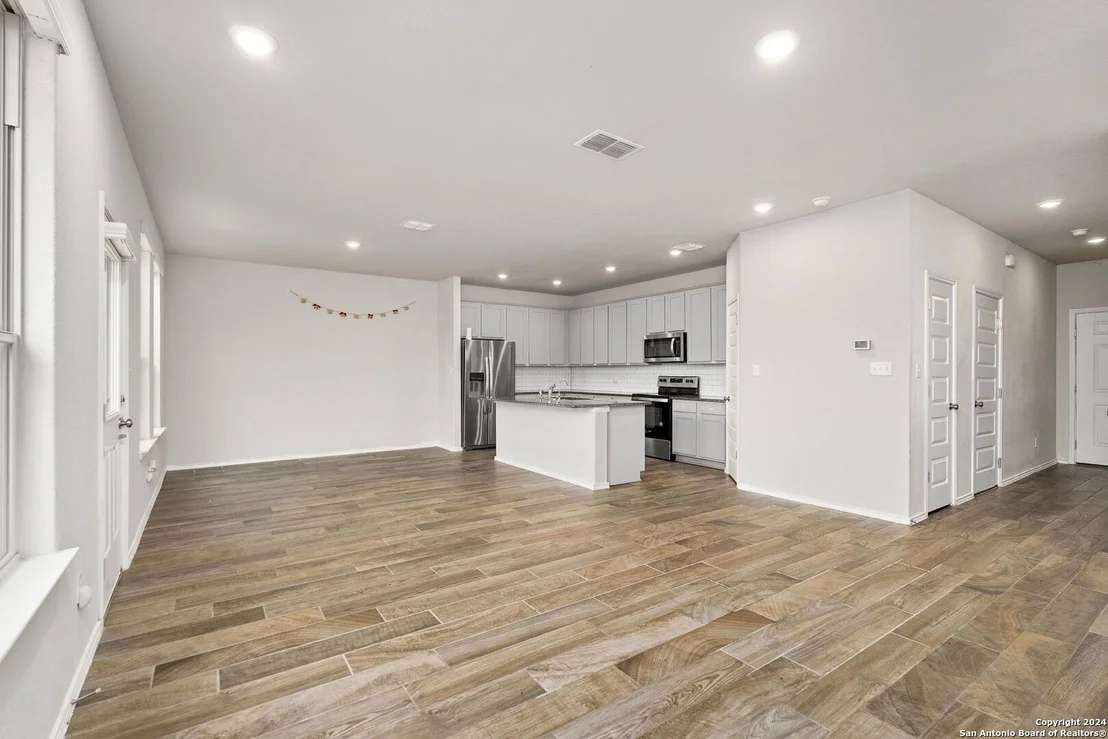 Photo of 7727 Abbey Place