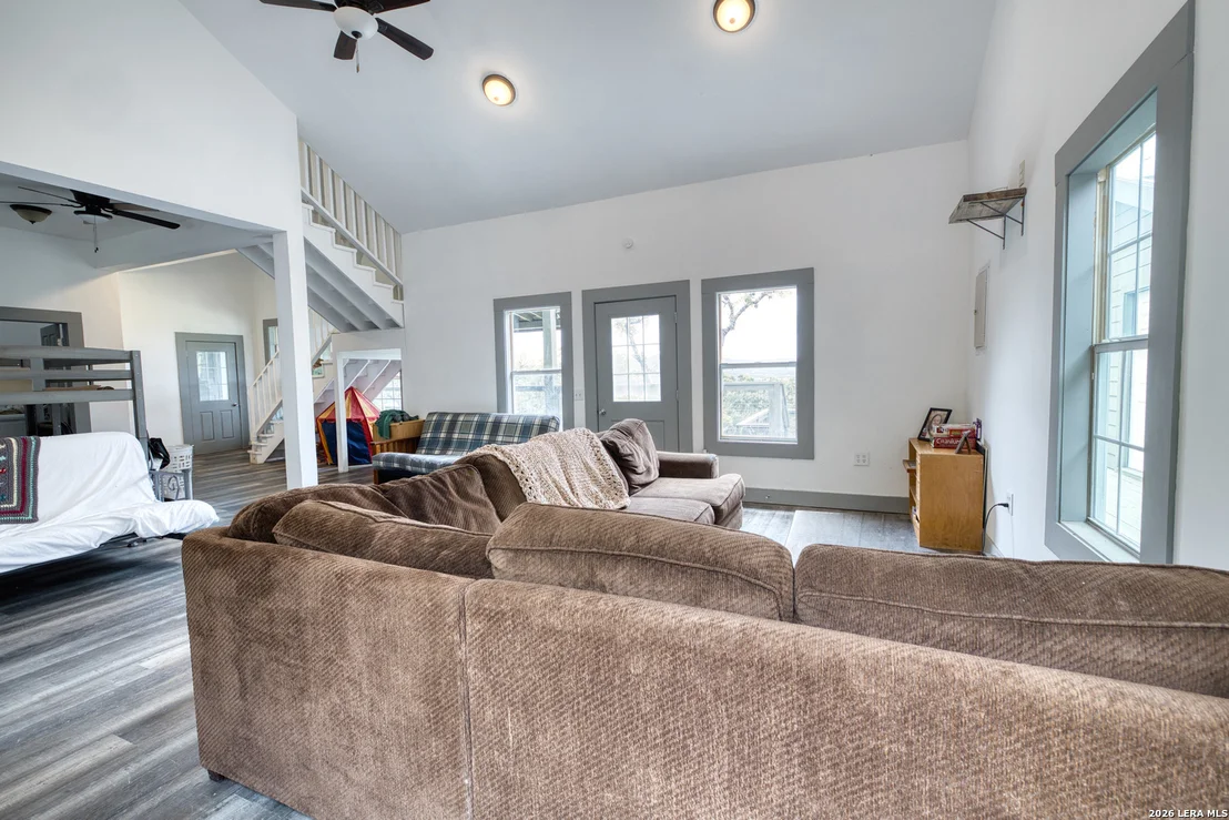Photo of 574 N Saddle Mountain Rd.