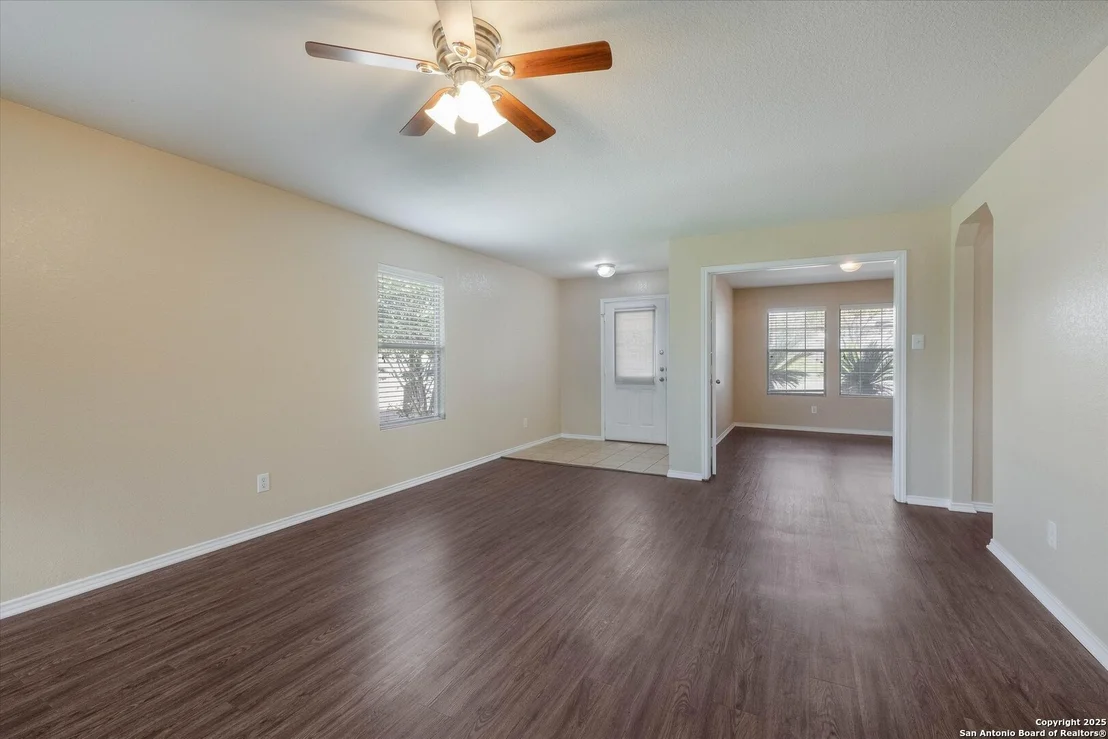 Photo of 328 WILLOW VIEW