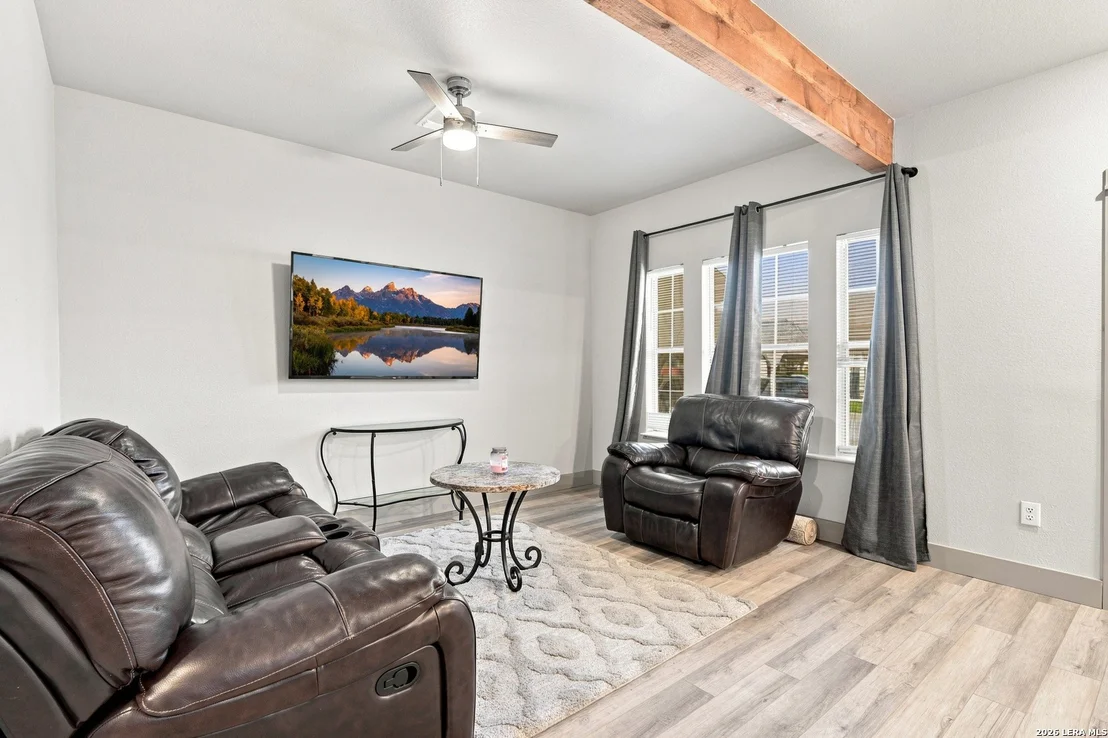 Photo of 7610 Crown Ledge