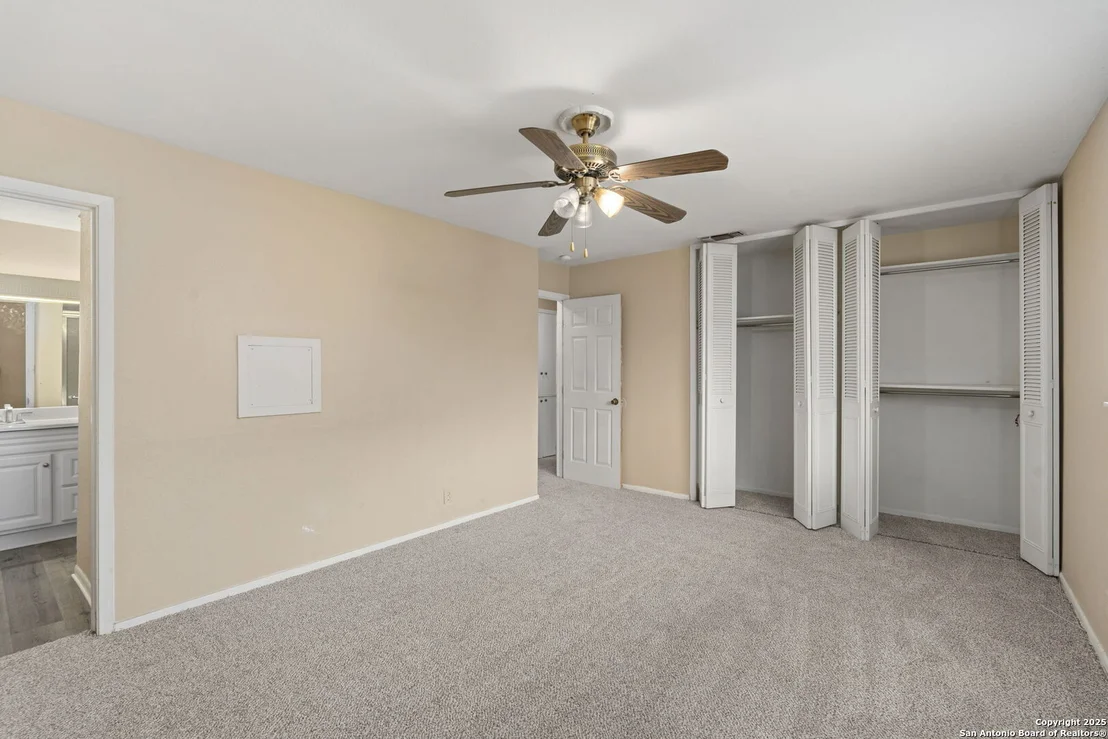 Photo of 538 Shin Oak