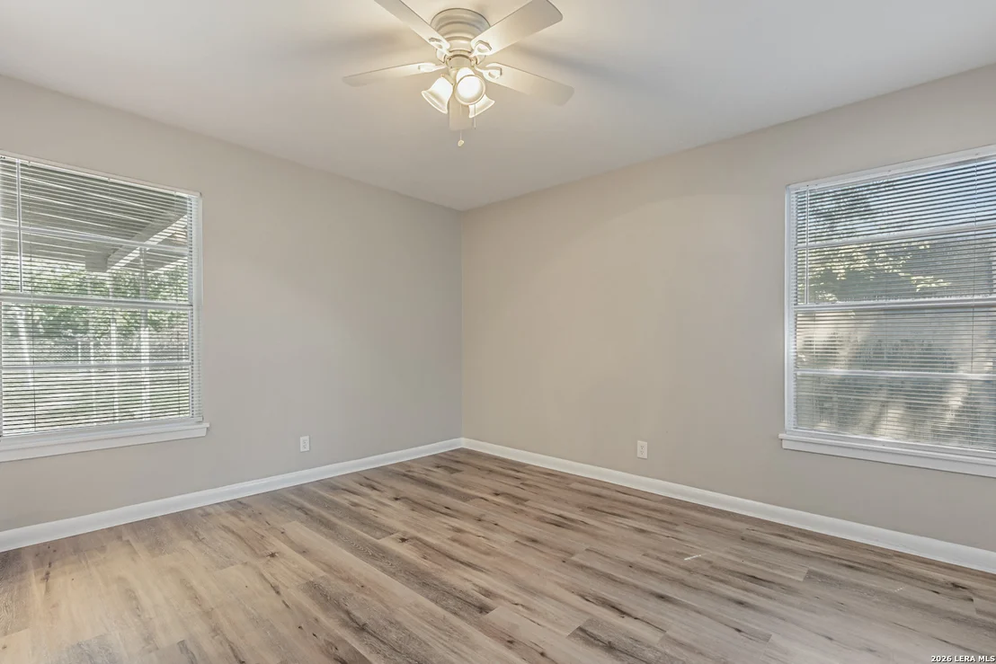 Photo of 1327 OBLATE DR