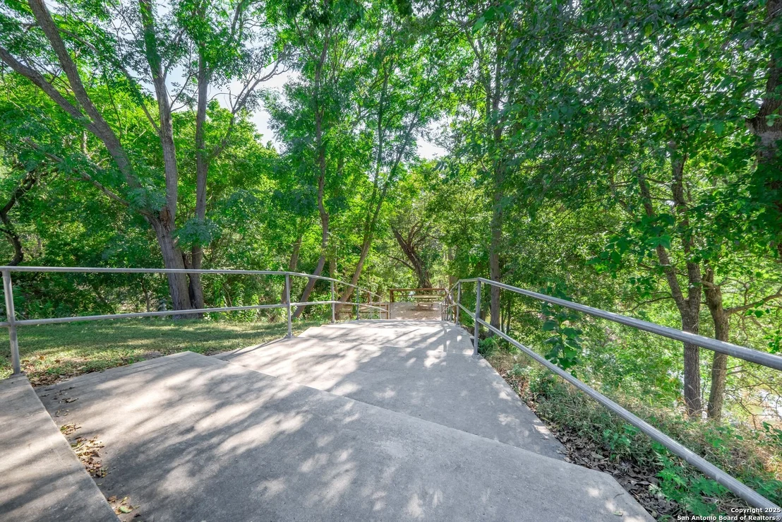 Photo of 202 Roaring Creek Dr
