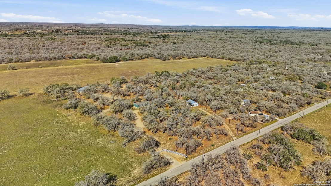 Photo of 843 County Road 331