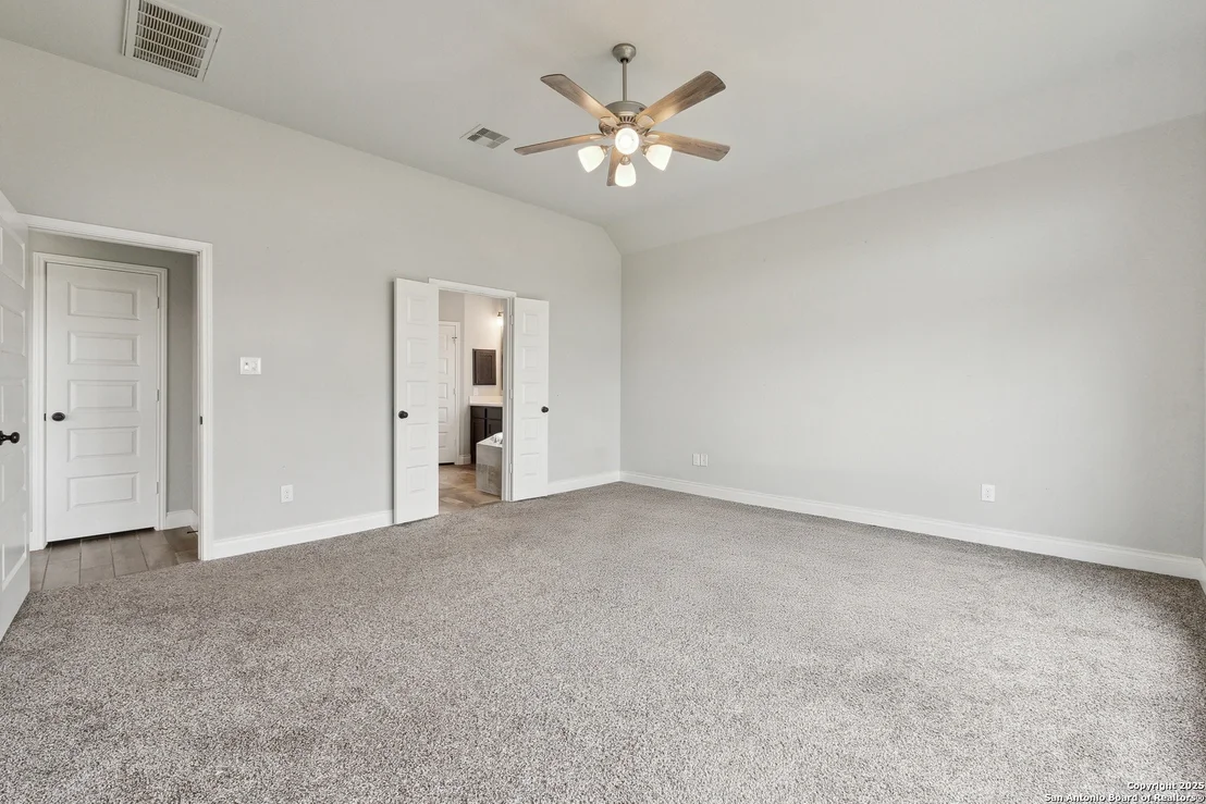 Photo of 2000 EDGECREEK