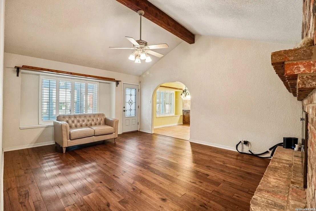 Photo of 102 Meadowland
