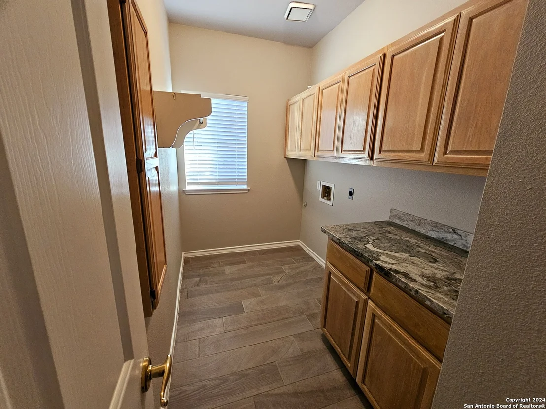 Photo of 10119 SHADYGLEN