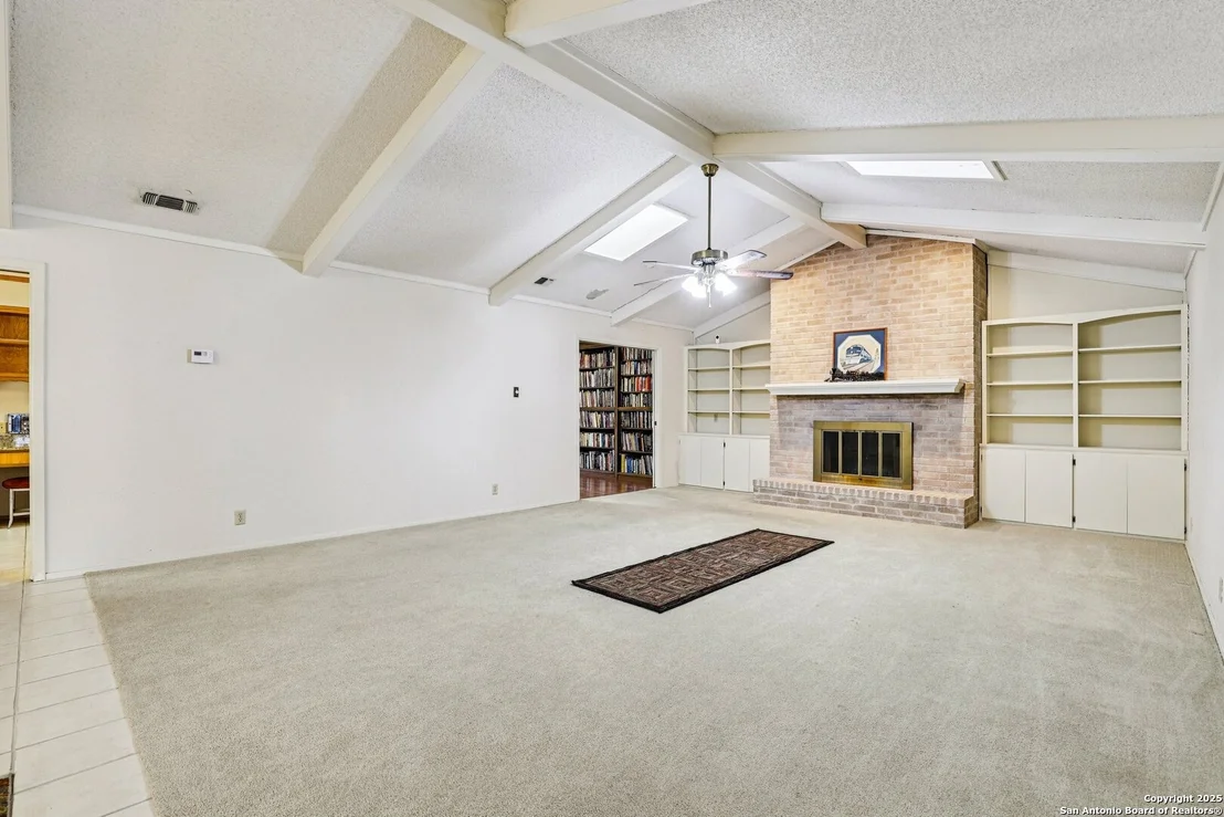 Photo of 5817 Winding Ridge