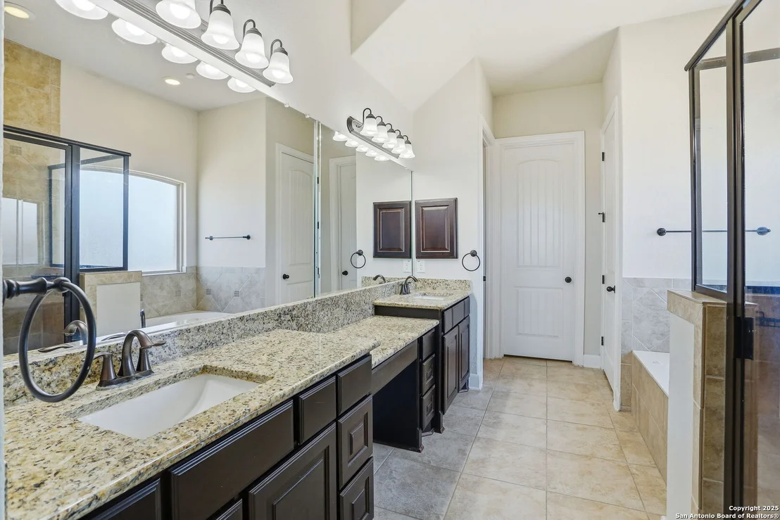 Photo of 6014 DEWDROP LN