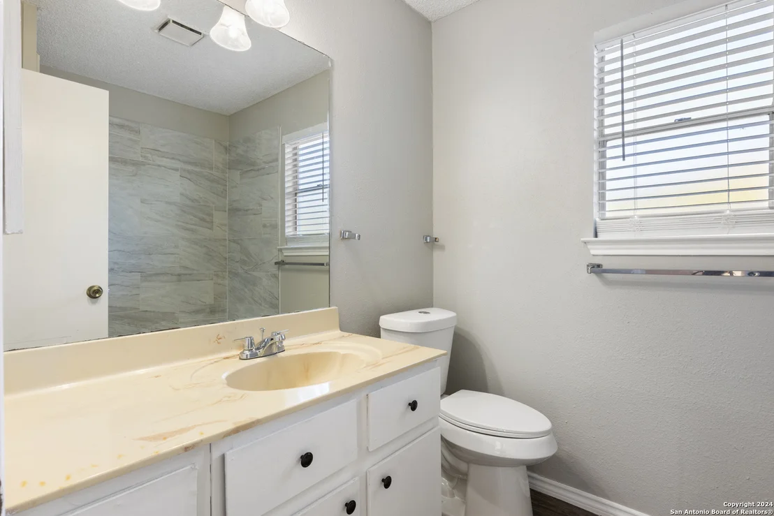 Photo of 7298 PINE BR