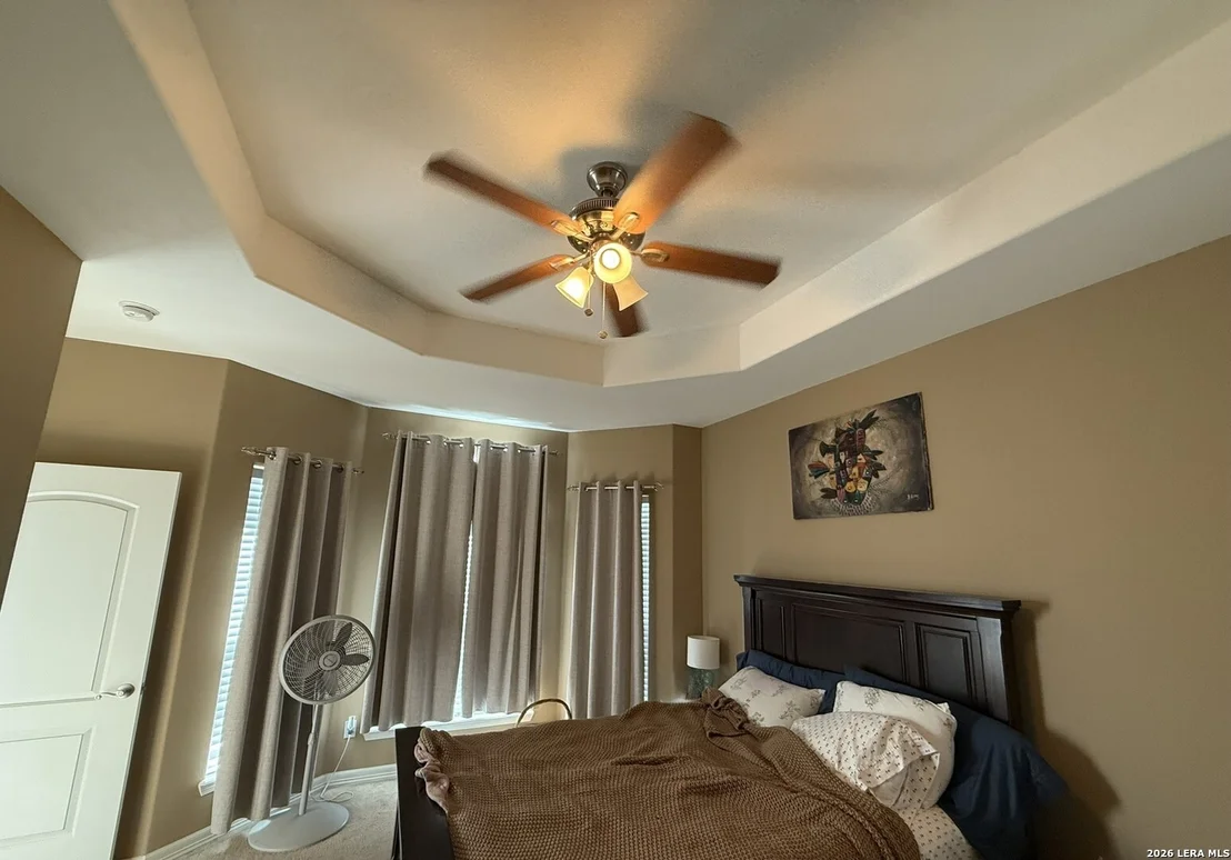 Photo of 137 Lakeview Trace