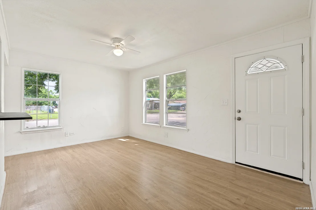 Photo of 491 Wright