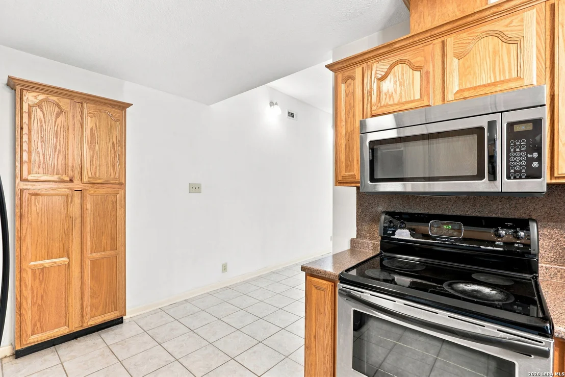 Photo of 2902 Old Ranch Rd