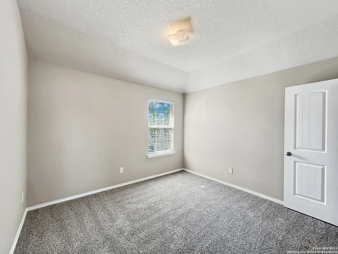 Photo of 6534 CANDLEDIM CIR