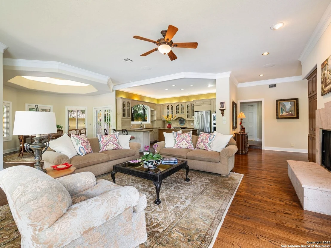 Photo of 43 Stratton Ln