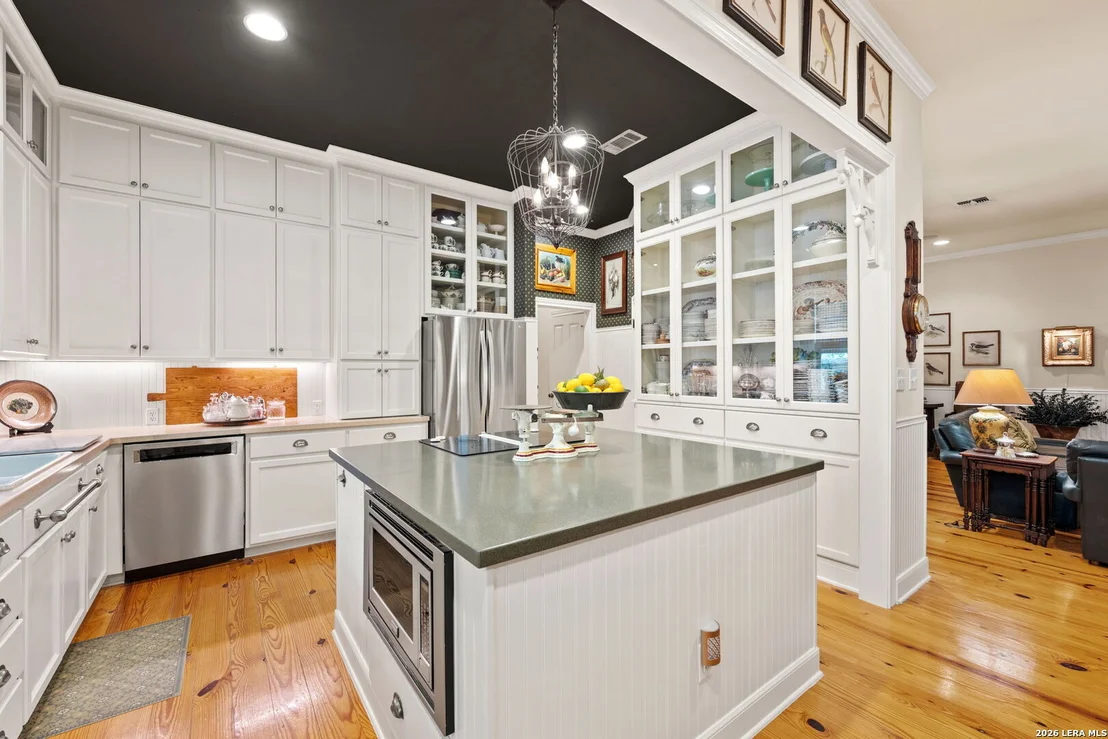 Photo of 109 Village Cir