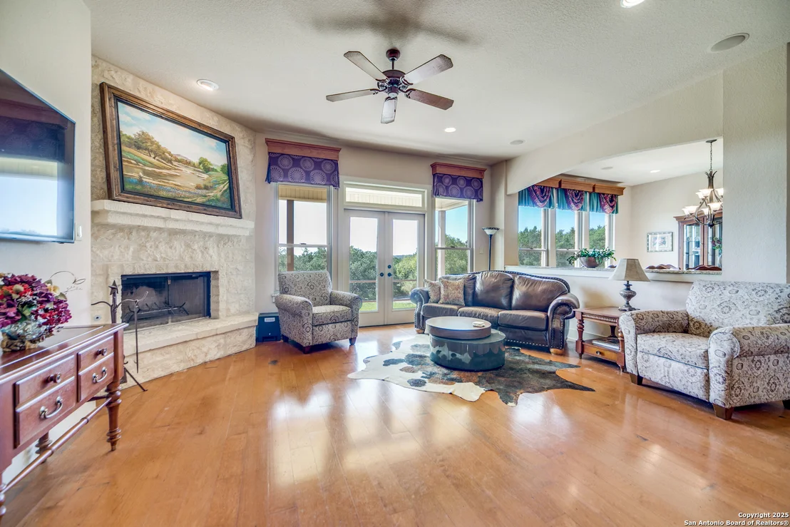 Photo of 203 Horseshoe Bend