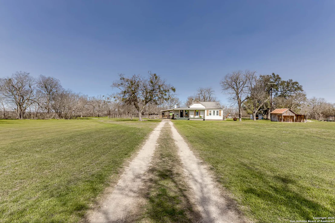 Photo of 15357 Miller Rd