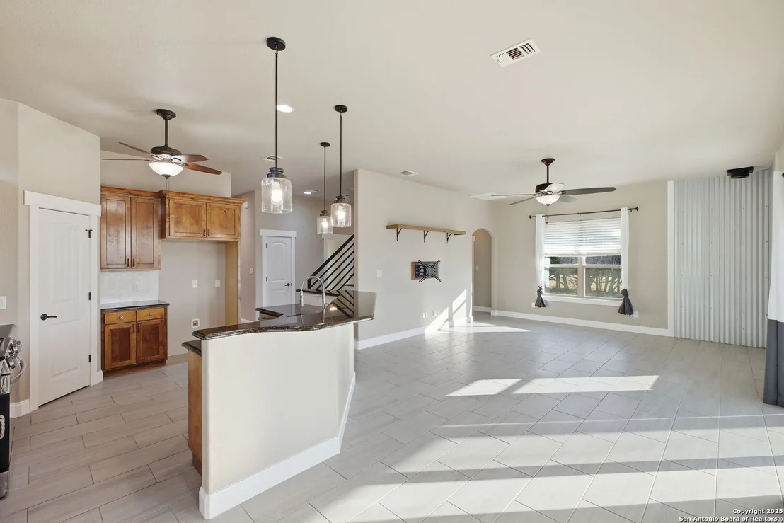 Photo of 1275 Mystic Breeze