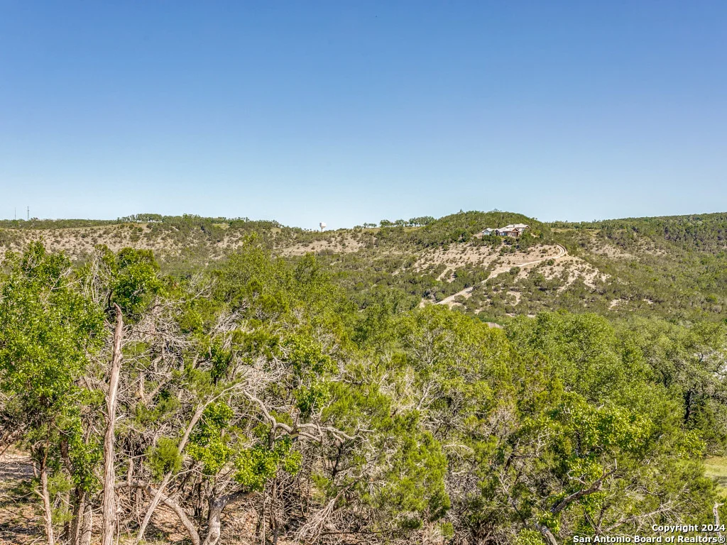 Photo of 929 MOONLIGHT DR
