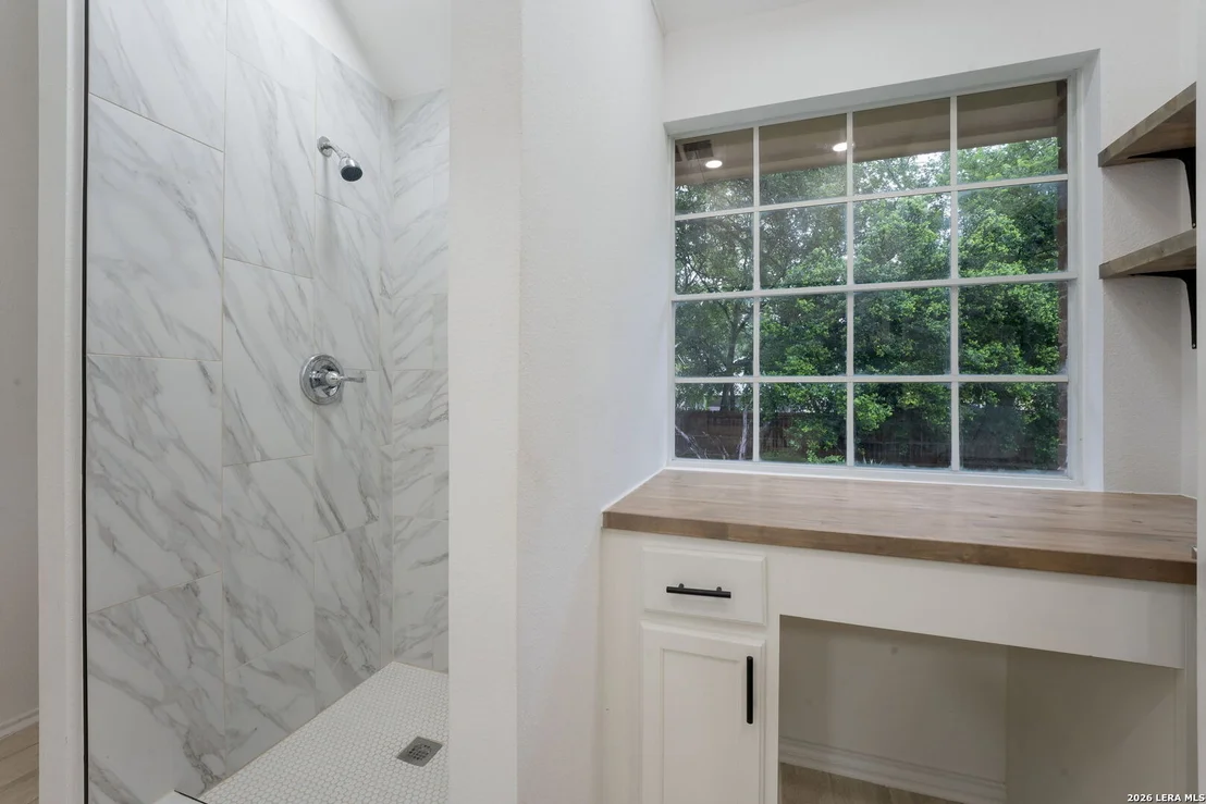 Photo of 3900 Whitaker