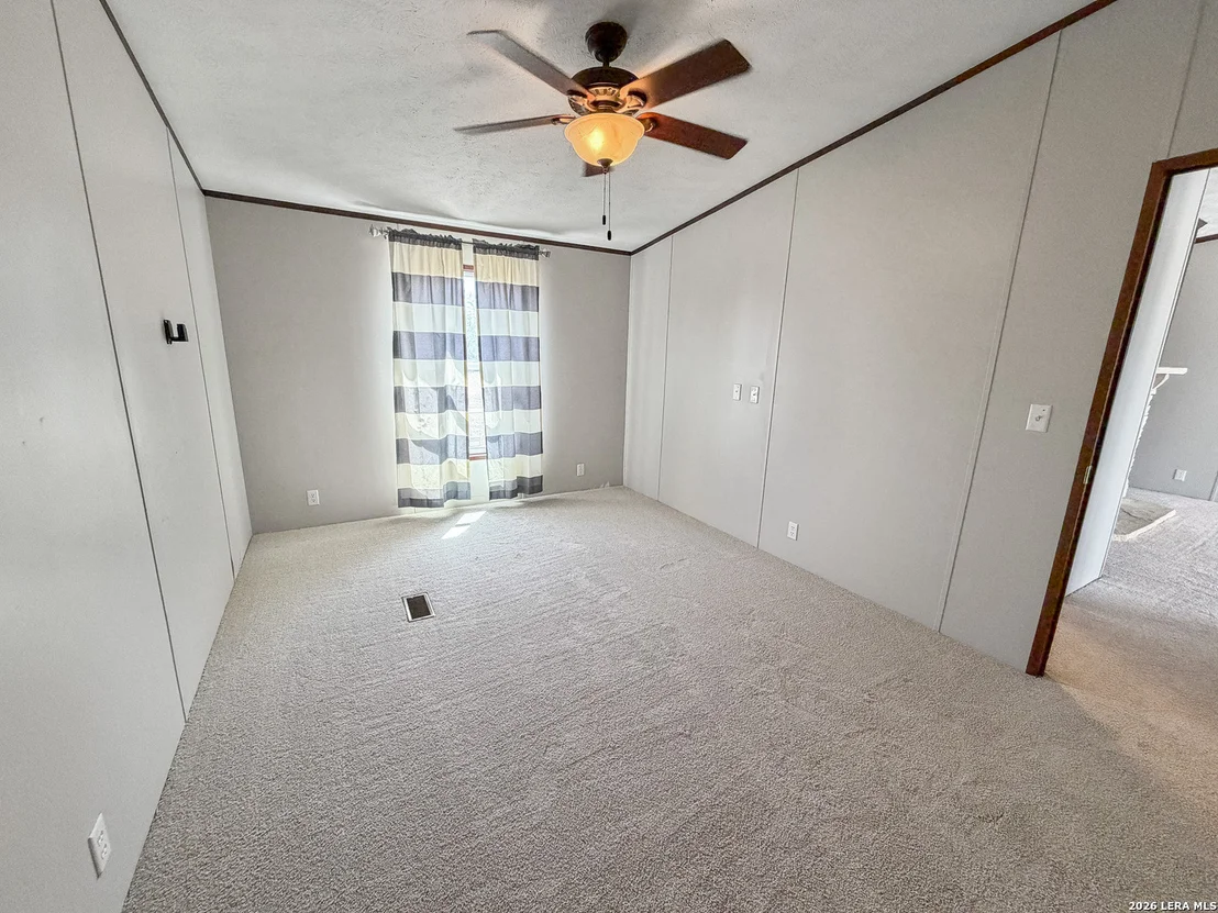 Photo of 2462 Chase Road