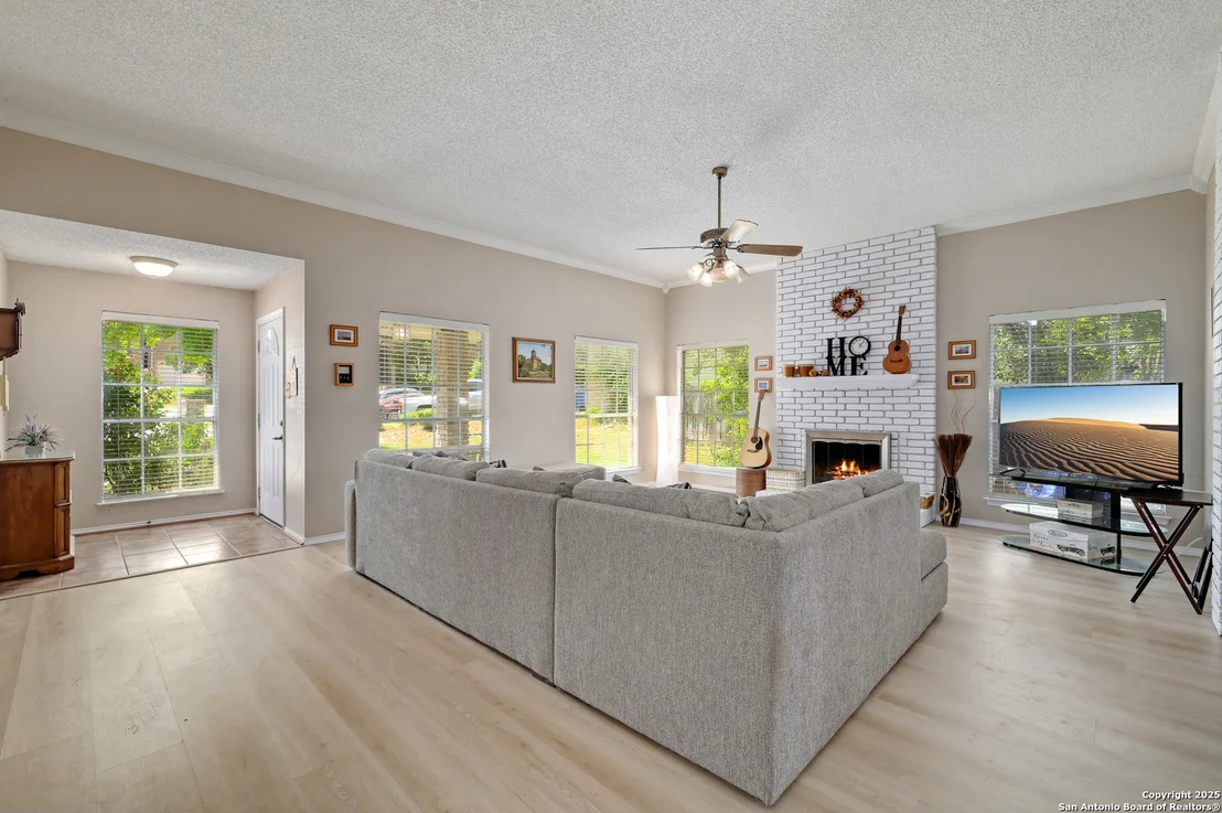 Photo of 3734 Colter