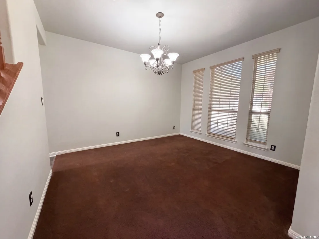 Photo of 357 FRANK BAUM DR