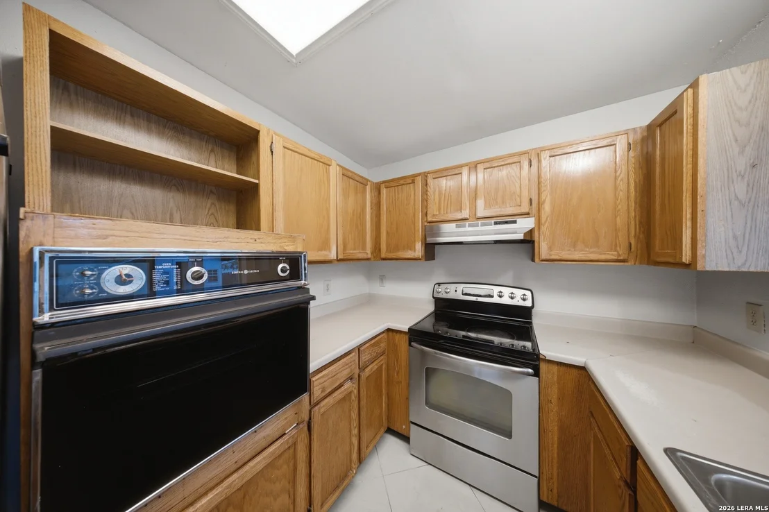 Photo of 10207 Aurora Fld