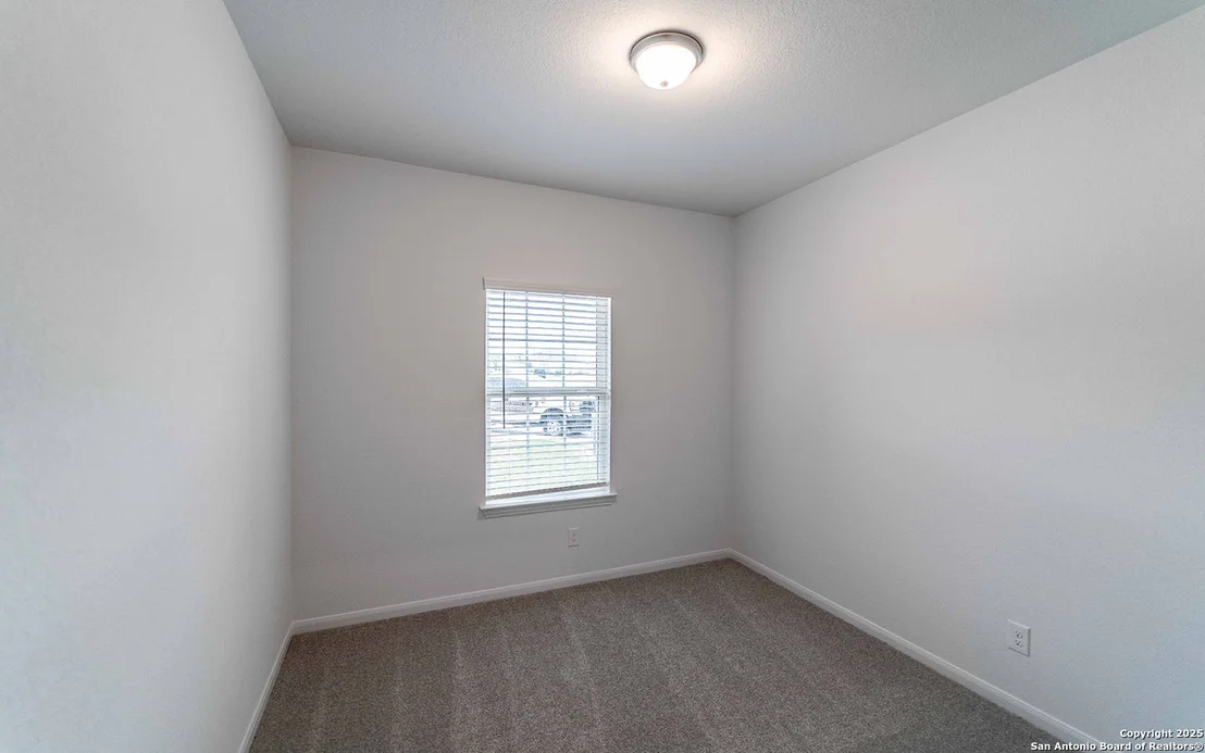Photo of 8811 Grey Elm