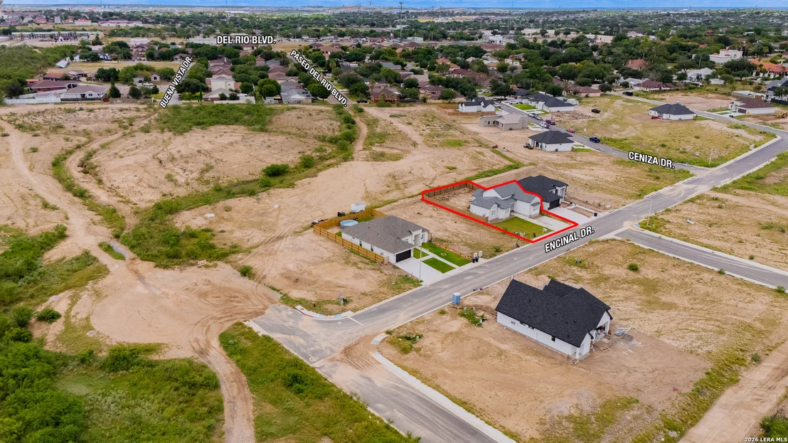 Photo of 709 Encinal Drive
