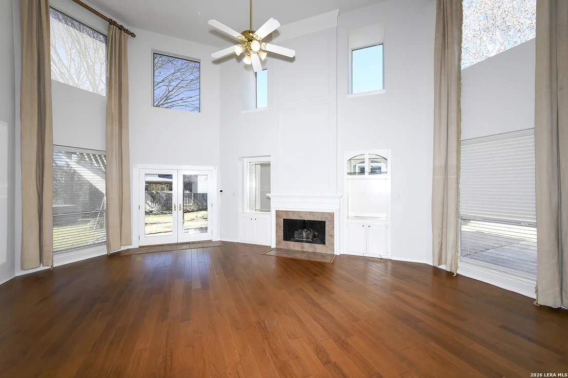 Photo of 1712 Oak Path