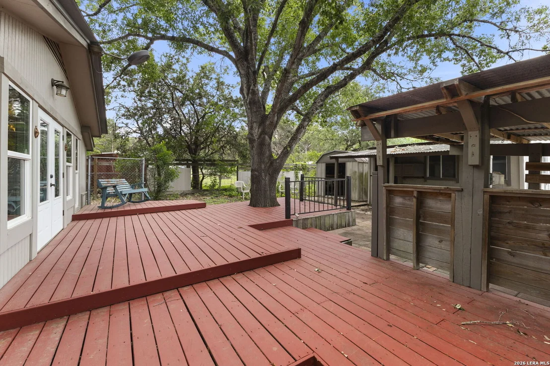 Photo of 346 RAINBOW DR