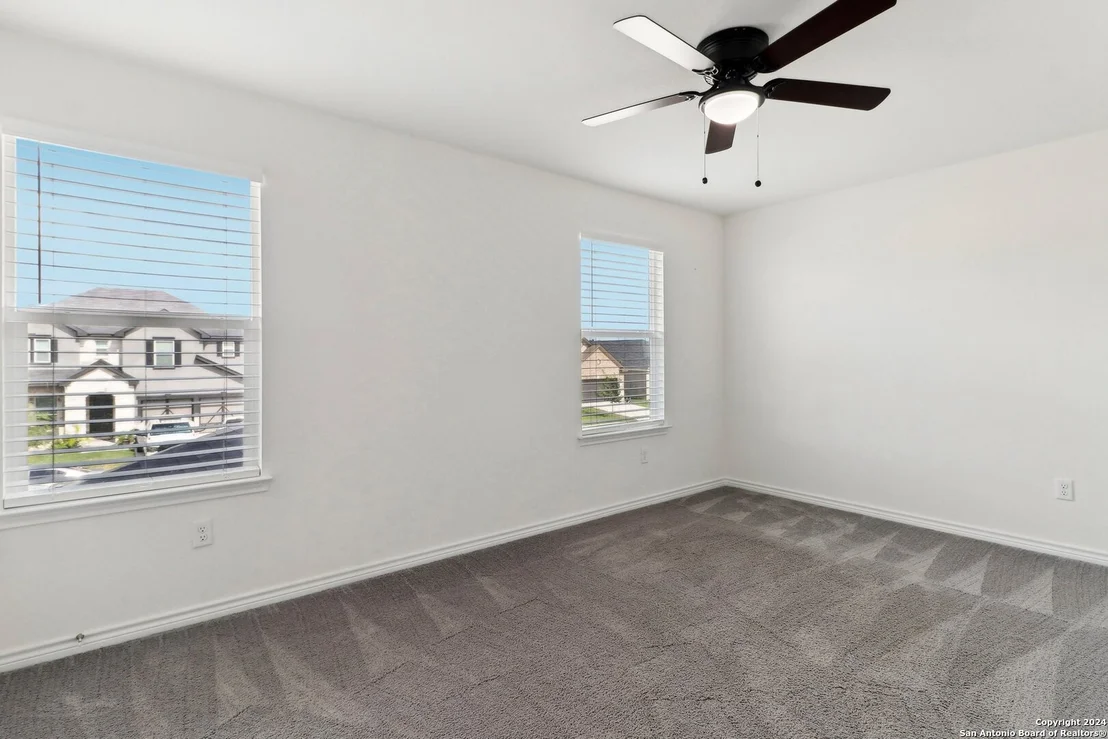 Photo of 237 deer crest