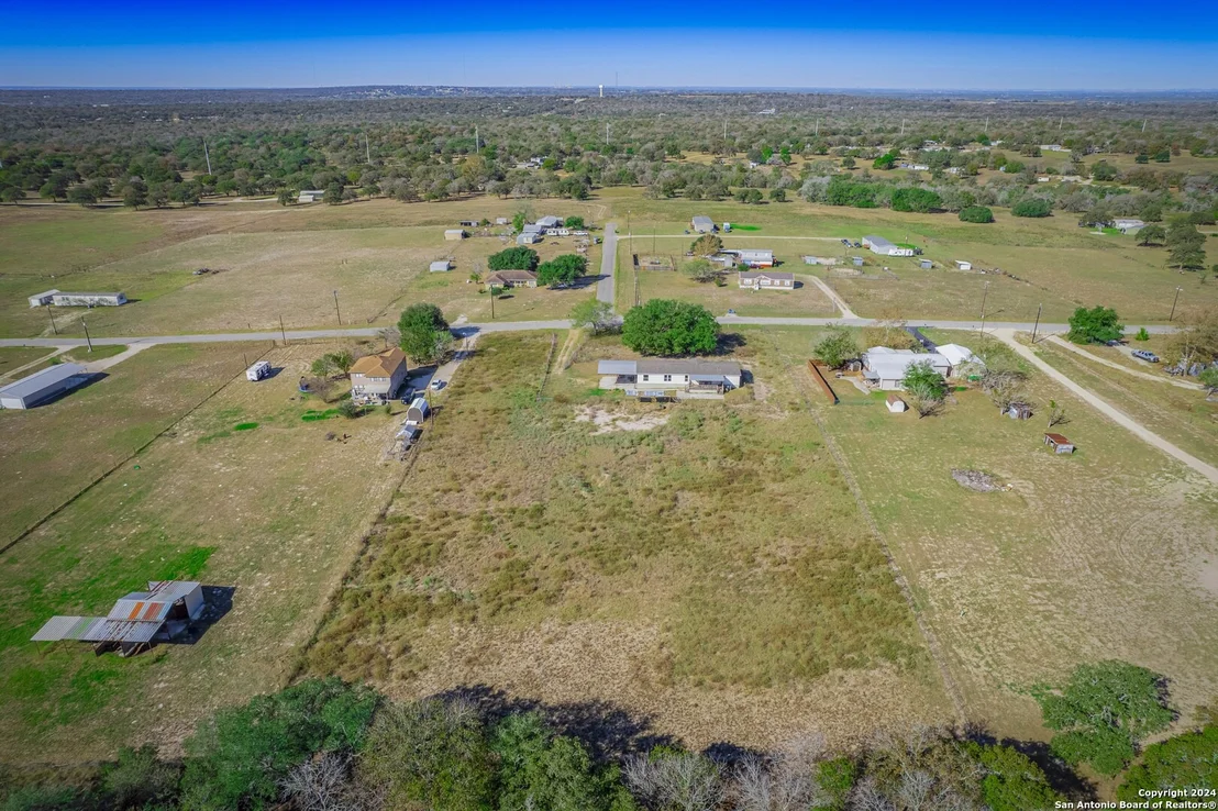 Photo of 112 Rolling Hills Dr