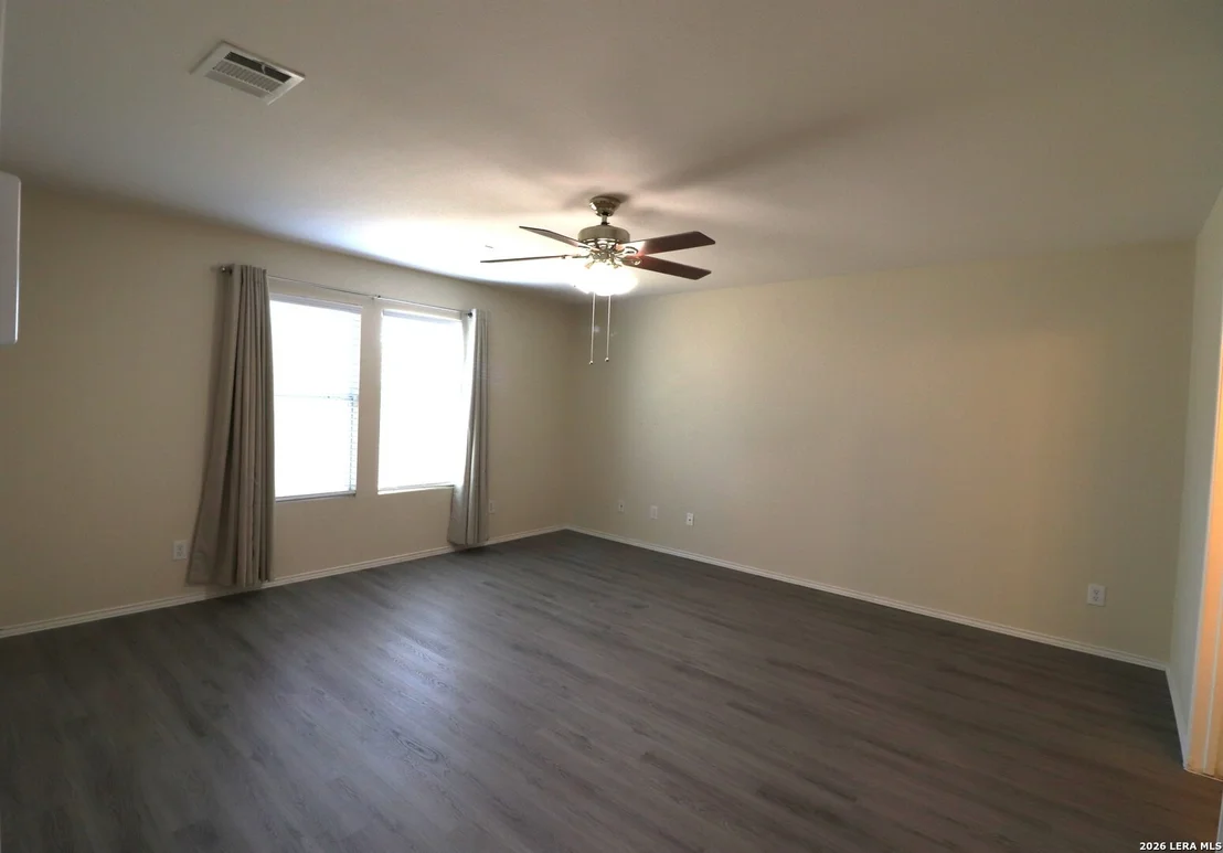 Photo of 137 Willow Brook