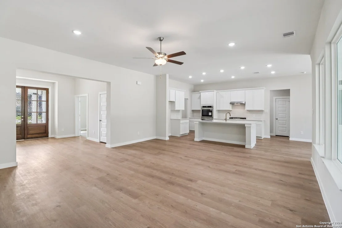Photo of 1610 Vista View Drive