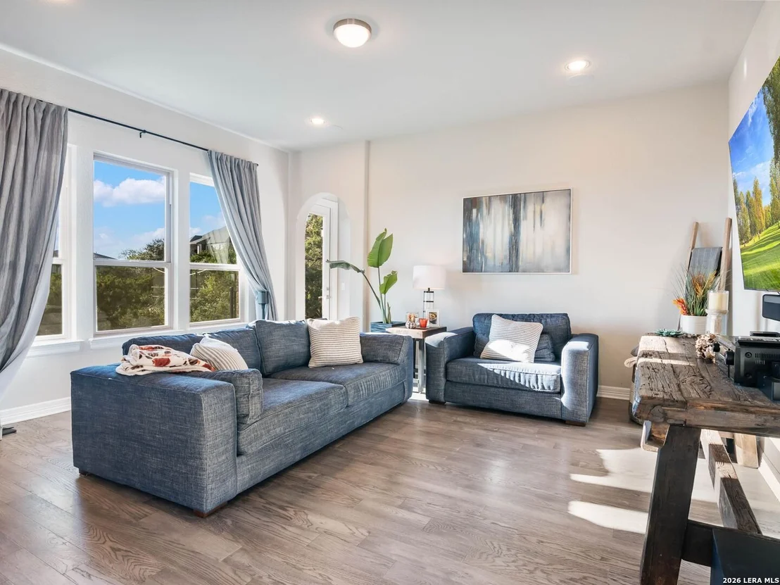 Photo of 8134 Vanity Hill