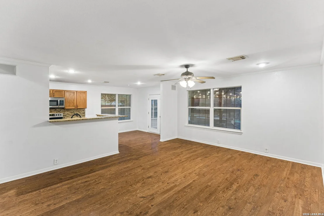 Photo of 1637 Rolling Brook Ln