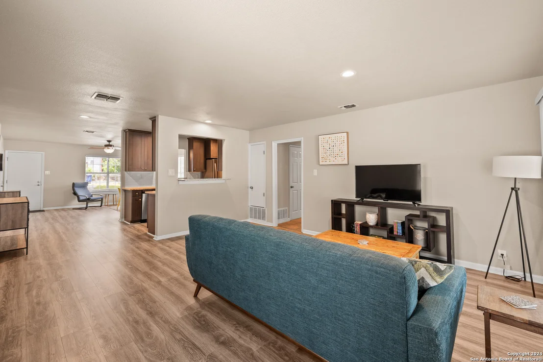 Photo of 543 PILGRIM